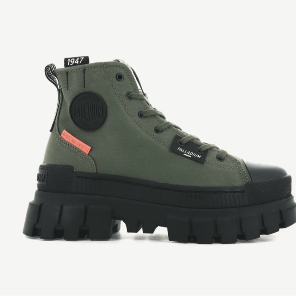 Palladium Revolt Women’s Boots